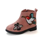 Теплые детские зимние ботинки для детей, новинка, зимняя обувь принцессы с мультяшным рисунком, Нескользящие ботинки на плоской подошве с круглым носком для девочек, милые детские ботинки