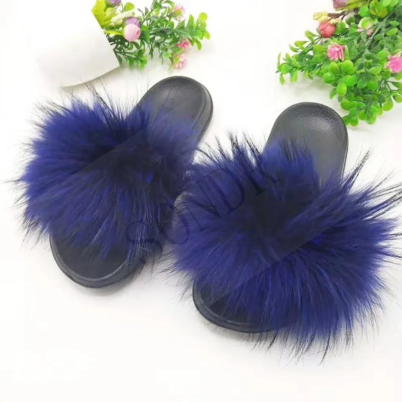 Шлепанцы женские меховые сланцы из натурального меха енота пушистые сандалии