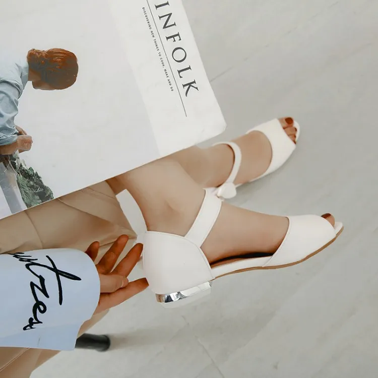 Сандалии женские на высоком каблуке Босоножки с открытым носком украшение