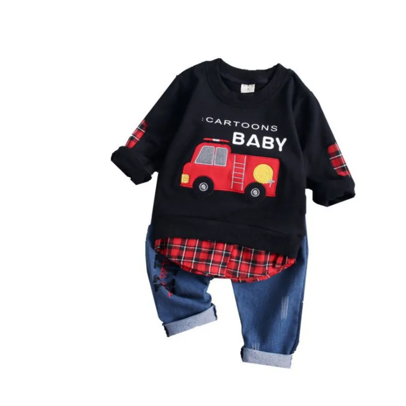 

Детские комплекты одежды для маленьких мальчиков и девочек одежда из хлопка комплекты одежды с автомобилем из мультфильма; Для детей футбо...