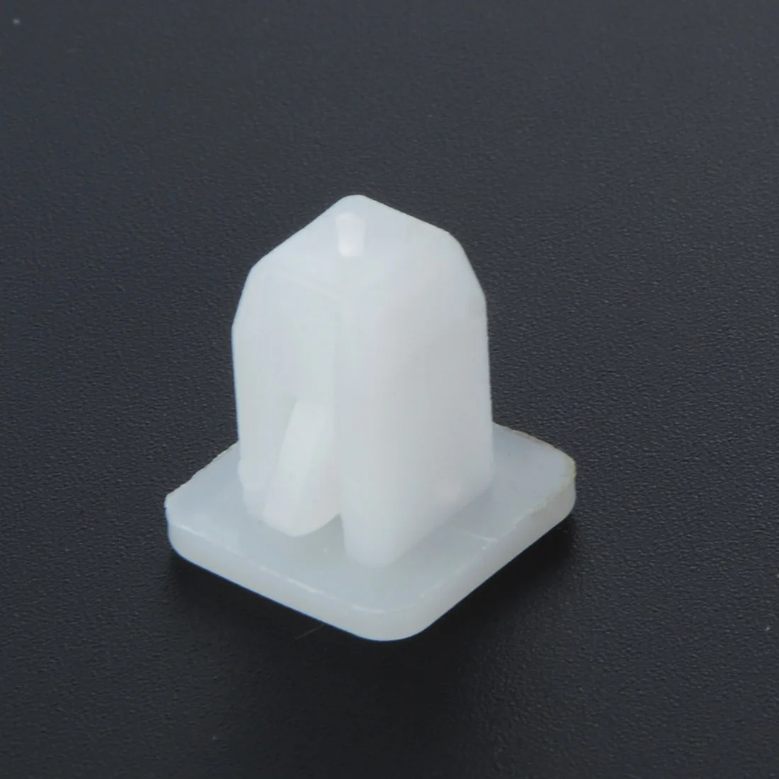 8 мм белый квадрат авто крепеж бампер крепление пистон толчок крышка двигателя