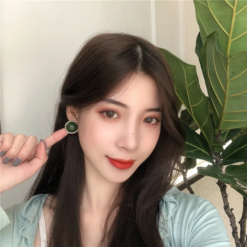 

Round Dark Green Resin Clip on Earrings Exquisite Big Korean Earrings Women