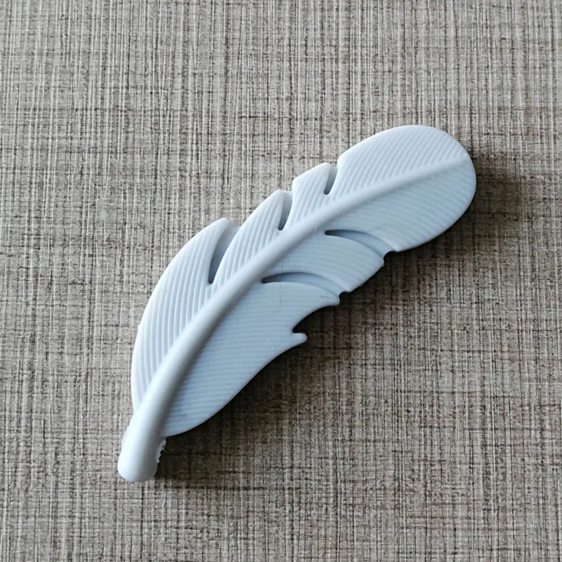 Feather-light gray 1 шт. Корона Силиконовый бисер ребенок прорезывание зубов игрушки пищевой силикон DIY соска цепь кулон аксессуары Детские Прорезыватели - Цвет: Feather-light gray