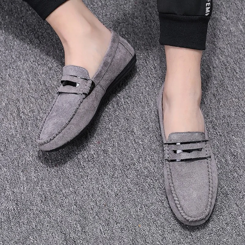 

New Men Shoes Loafers Slip on Shoes For Men Driving Moccasins Breathable Comfortable Outdoor Walking Footwear Flats Shoes Men