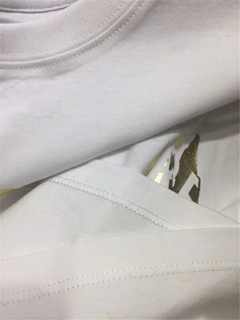 

2021SS Caual White Cotton T-shirt O Neck Short Sleeves Front Gold Letters Print Fashion Tops Tees