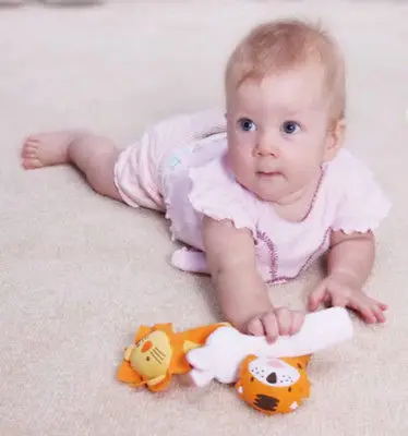 

Baby Classic Toys Animal Handbells Developmental Toys Bed Bells Kids Baby Soft Toys Rattle Lovely Soft Mobiles