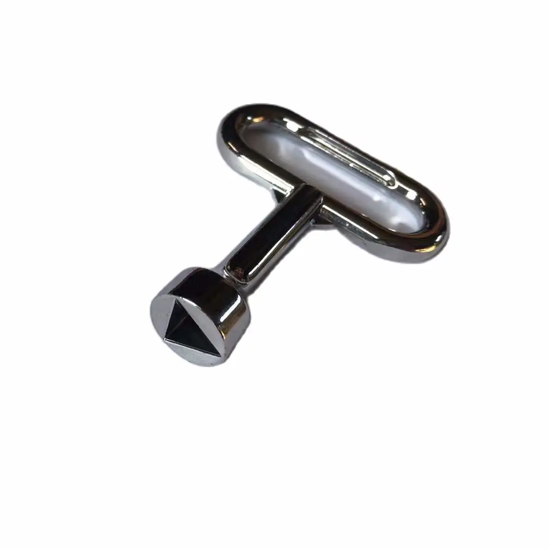 Треугольный замок ключ для шкафа в метро автобусе триате хромированный |