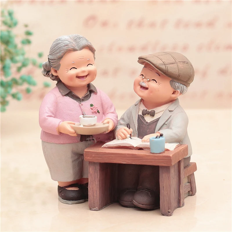 

Love Lasts Figurine The Elderly Couple Birthday Wedding Home Living Room Resin Decoration YG