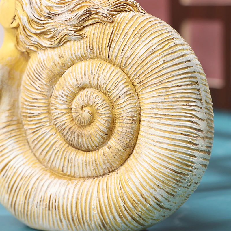 

Ammonite Woman Ancient Spirit Statue Eye-catching Figure Sculpture Home Decor