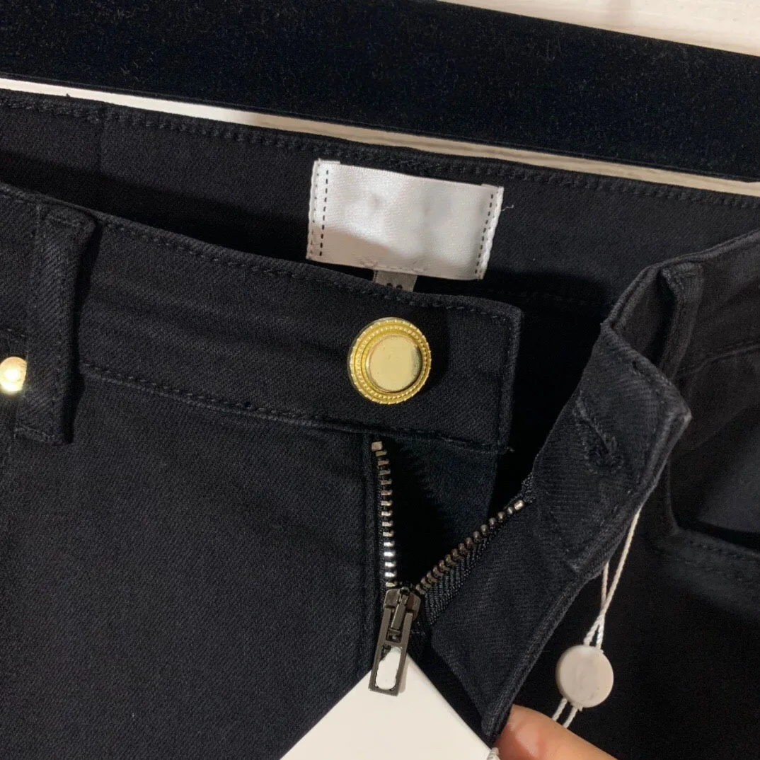 

High Quality The New Gold Metal Buckle Embroidered Trouser Side Slit Design High Stretch Mid-waist Denim Pants