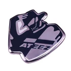 Эмалированная булавка ATEEZ Hala