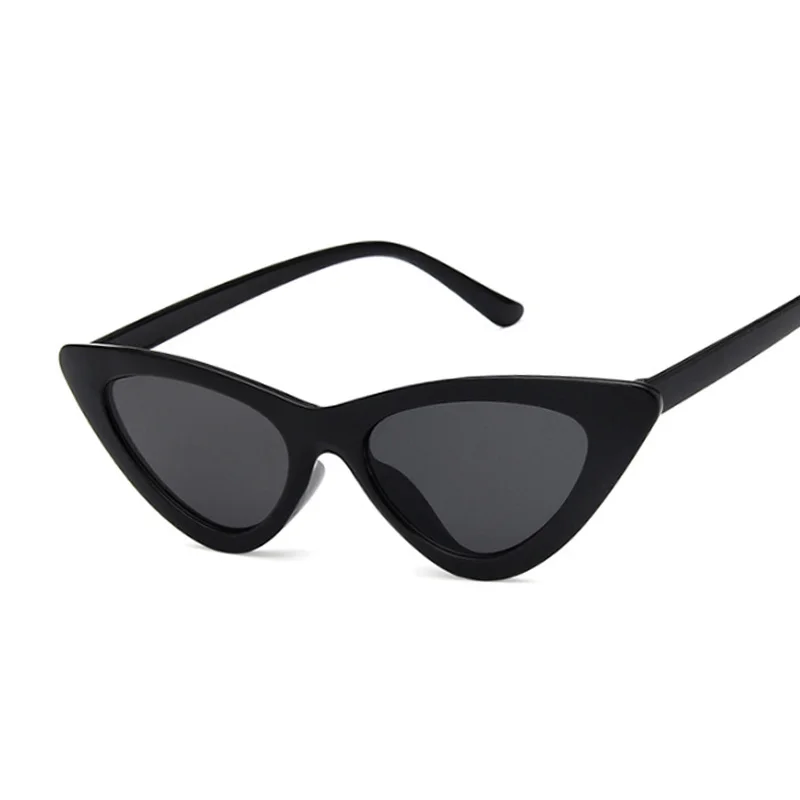 

Vintage Black Cat Eye Sunglasses Women Triangular Cateye Design Ladies Sunglasses Colorful Ocean Lens Cute Sexy Mirror Glasses