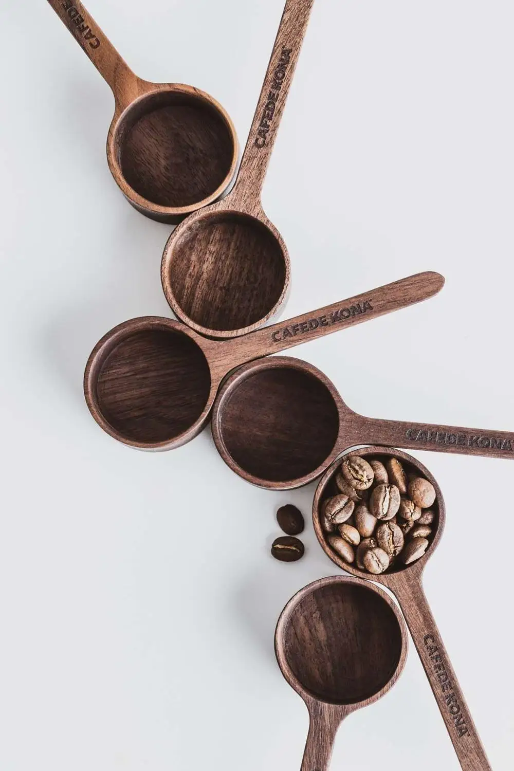 Деревянная ложка для кухни в виде грецких кофейных зерен | Дом и сад