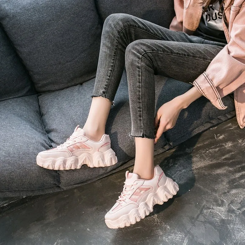 Модная женская повседневная обувь кроссовки Легкая сетчатая дышащая