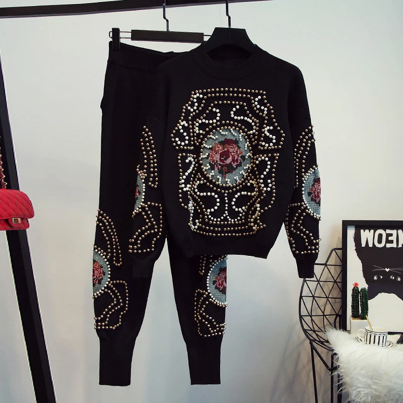 Модный комплект из двух предметов джемпер с жемчужинами и бусинами Женский