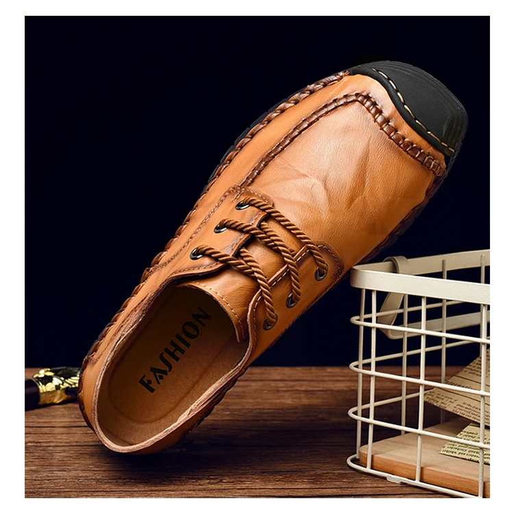 Hot Sale Leather Men Flats Shoes Hand Sewing Men Oxfords Zapatos Hombres Trendy Men Leather Lace Up Shoes High Quality Moccasins