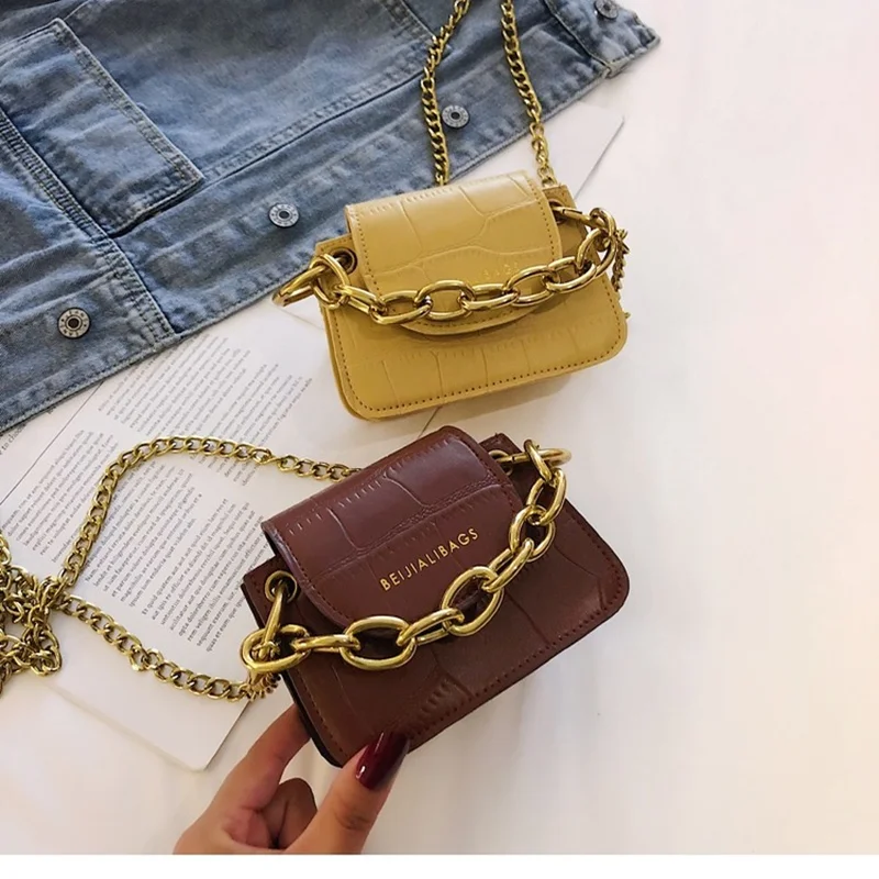 

2021 new portable mini women's bag trendy fashion one-shoulder women's bag diagonal retro chain