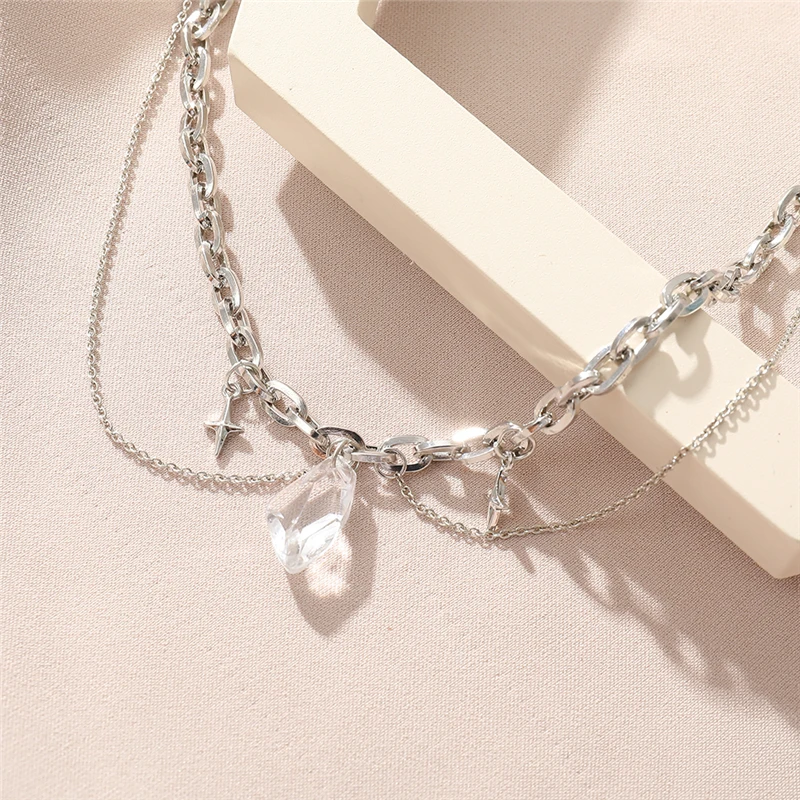 Женское ожерелье с подвеской из прозрачного кристалла серебряного цвета |
