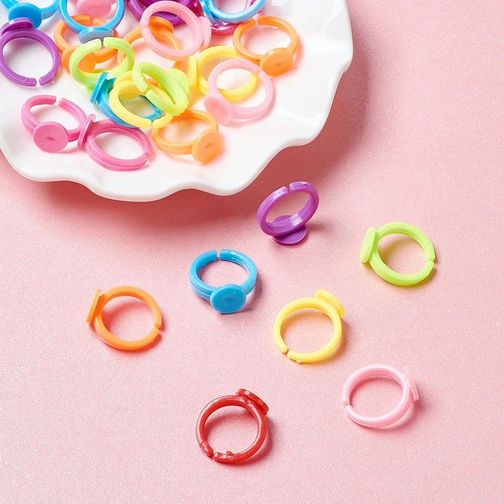 

100pcs Adjustable Colorful Acrylic Ring Settings Components DIY Jewelry Making for Kids children Mixed Color, 14mm, Tray: 9mm