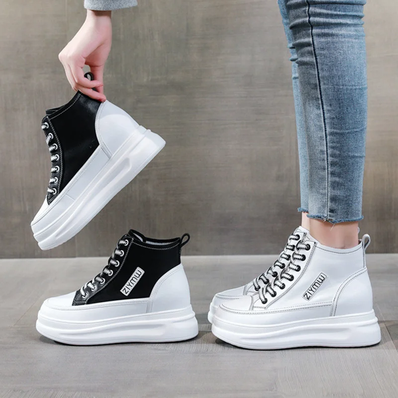 

High-quality autumn/winter 2021 new high-top thick-soled inner heightening fashion all-match casual lace-up white women's shoes