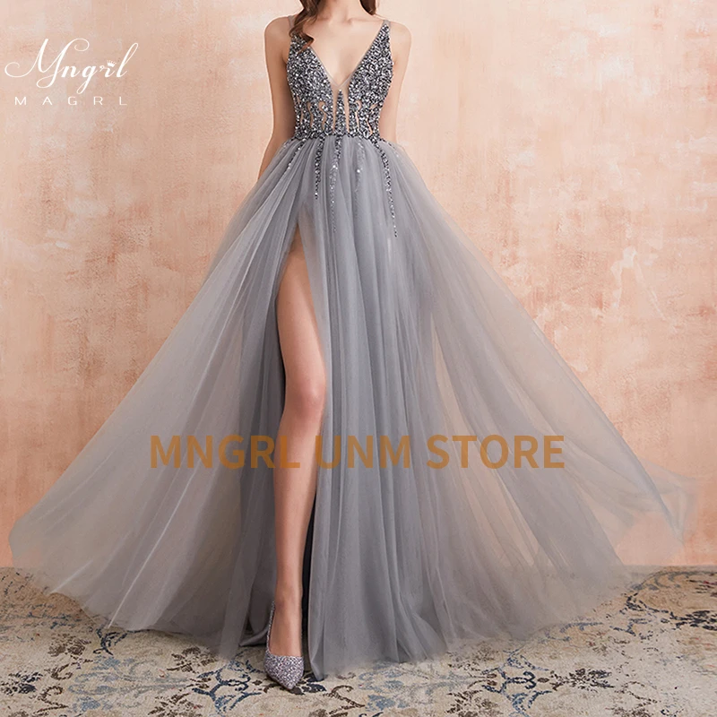 

Женское свадебное платье с V-образным вырезом и длинным рукавом