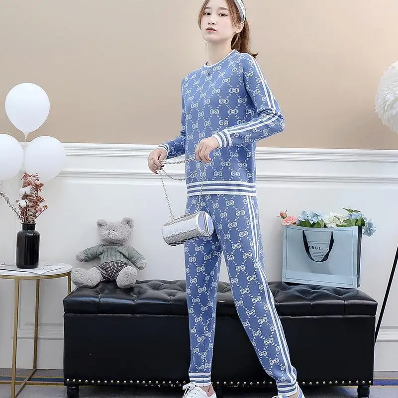 

Letter Casual Suit Women's 2021 Spring and Autumn New Fashion Knitted Foot Pants Women's Sports and Leisure Two-piece Suit