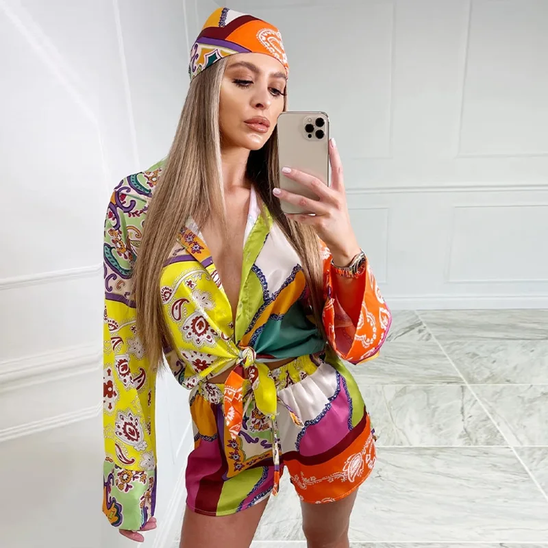 

Za Women Printed 2 Piece Set Fashion Casual Long Sleeve V Neck Bandage Shirt And Drawstring Shorts Pants Beach Outfits