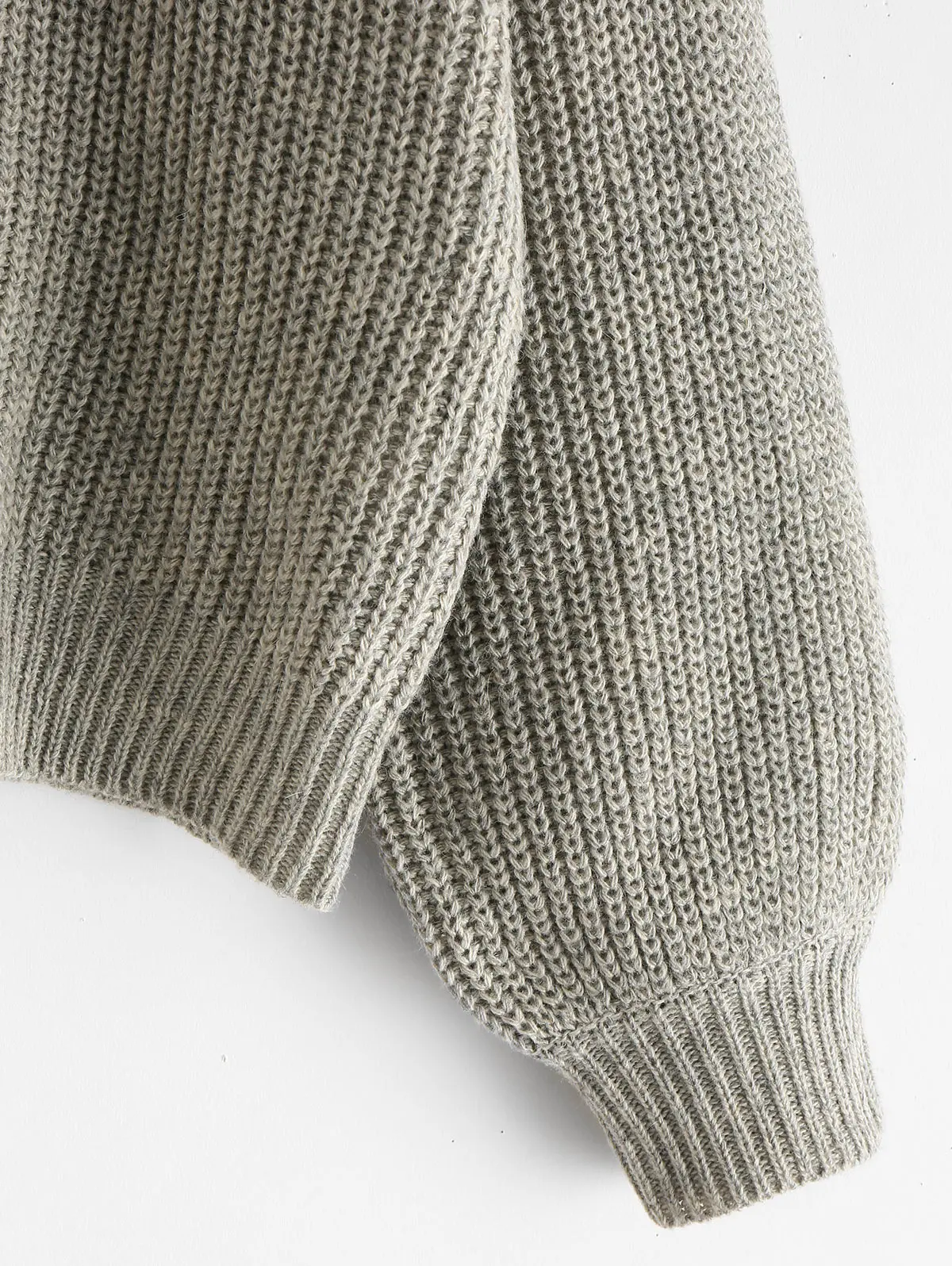 Простой женский свитер с отложным воротником и спущенными плечами от ZAFUL