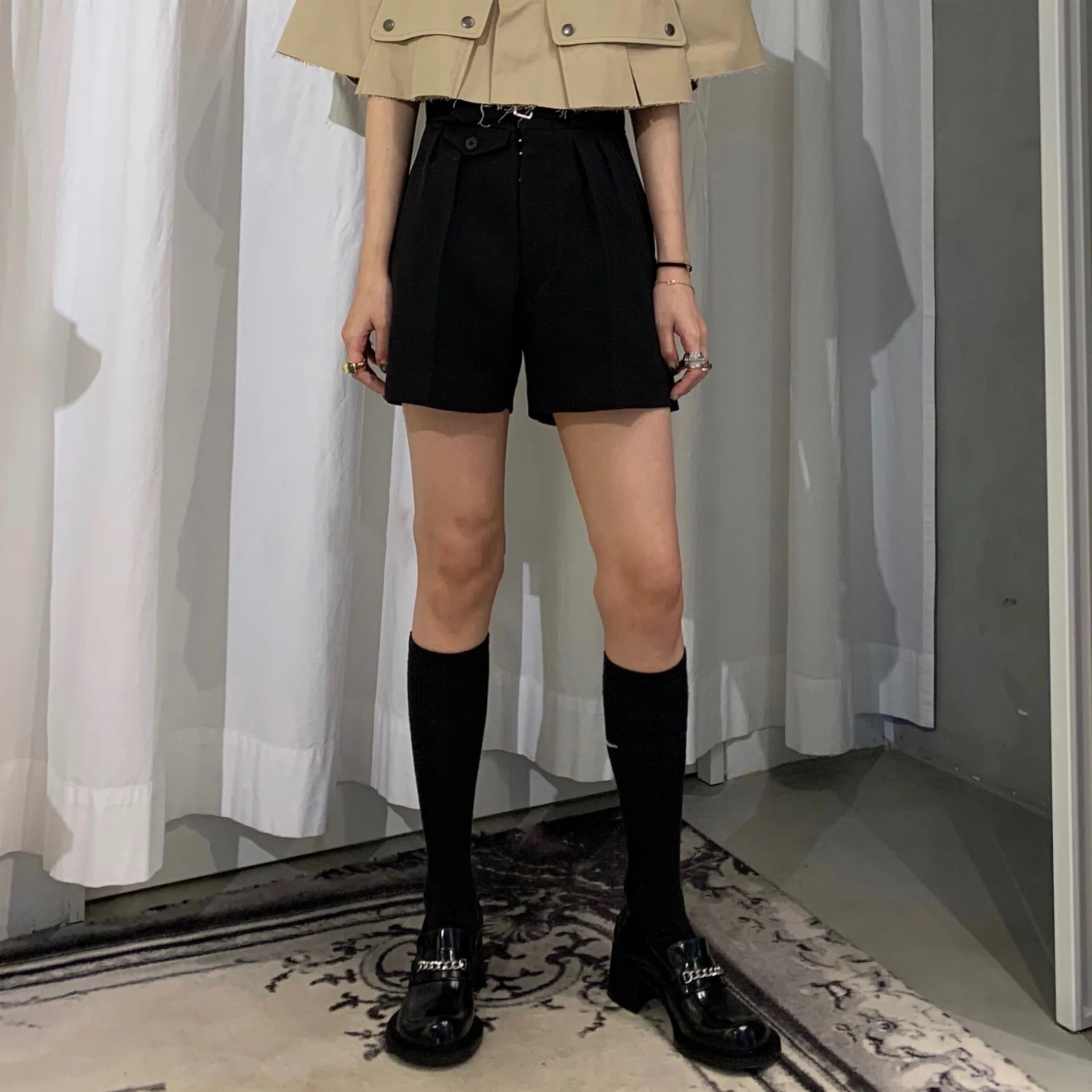 

Women Pants 2021 Spring and Summer New Black Shorts Fashionable High Waist A-line Wide Leg Pants Short Pant