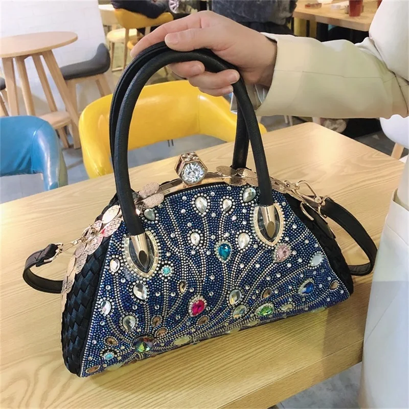 

Rhinestone handbags 2020 new saddle bag women messenger bag semicircle retro simple shoulder bag diamond ladies handbag