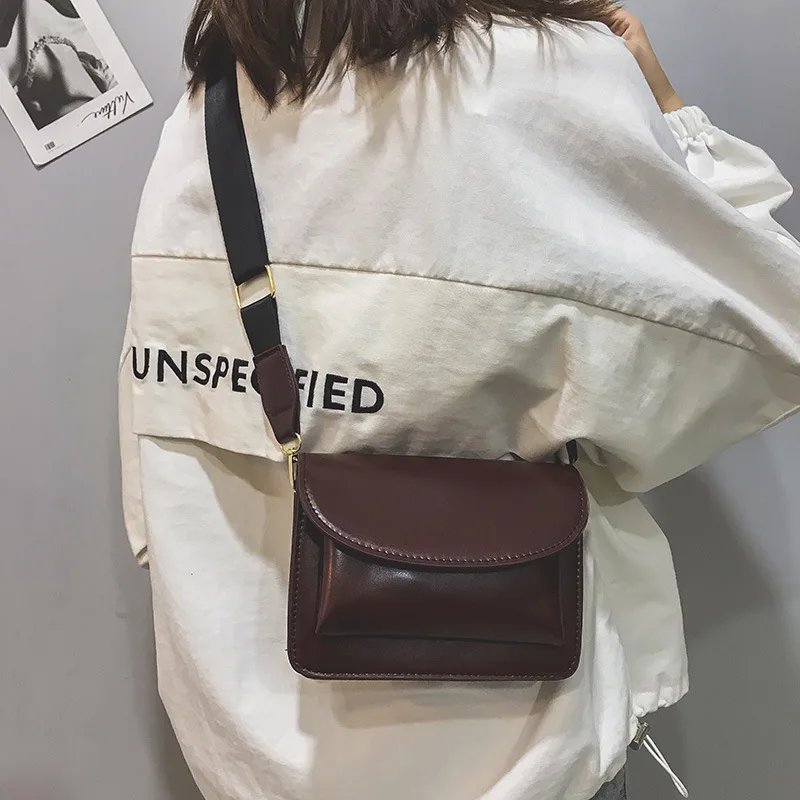 Новая Маленькая женская сумка 2018 новая волнистая Ретро на плечо маленькая