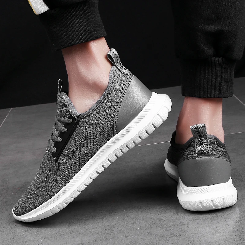 

New Fashion 2020 Slip-On Lightweight Mesh Men Shoes Casual Breathable Comfortable Walking Male Sneakers Tenis Feminino Footwear