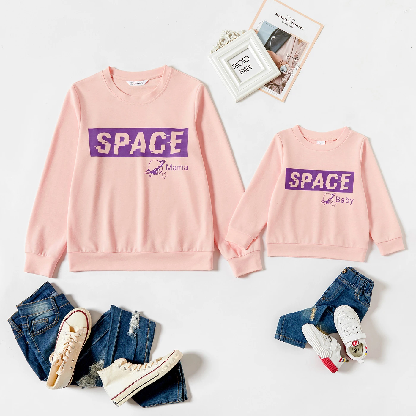 

PatPat 2021 New Arrival Letter Print Macthing Sweatshirts