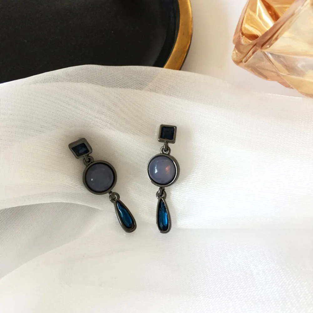 

Hip Hop Rock Retro Blue Drop Earrings Down Street Snap Long Earrings Contracted Earrings Women Jewelry Gifts