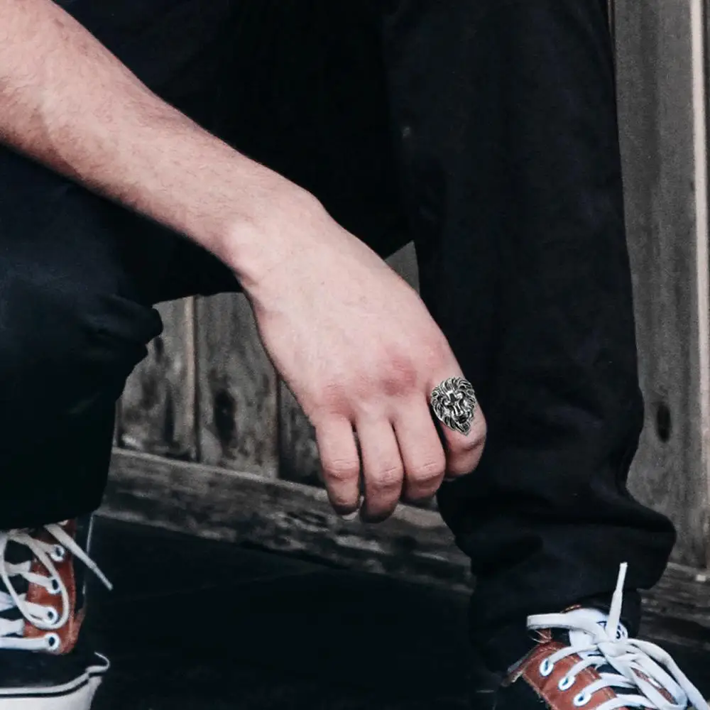 Мужские кольца в виде головы льва черные и серебряные из нержавеющей стали стиле