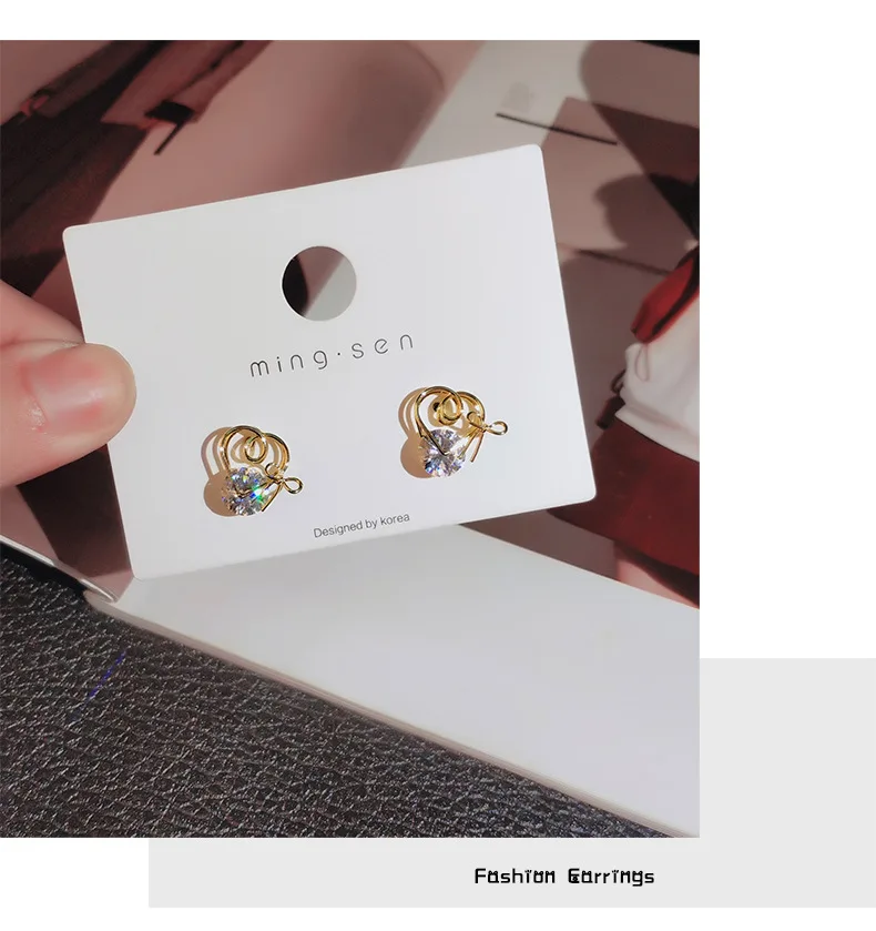 

Exquisite Gold Wire Wrapped Zircon Earrings Love Heart Shape Jewelry Cute Love Heart Earrings 925 Silver Needle Women's Jewelry