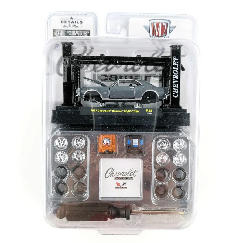 

Коллекционная металлическая модель автомобиля Chevrolet camarets o ss/rs 1967 M2 1:64 396