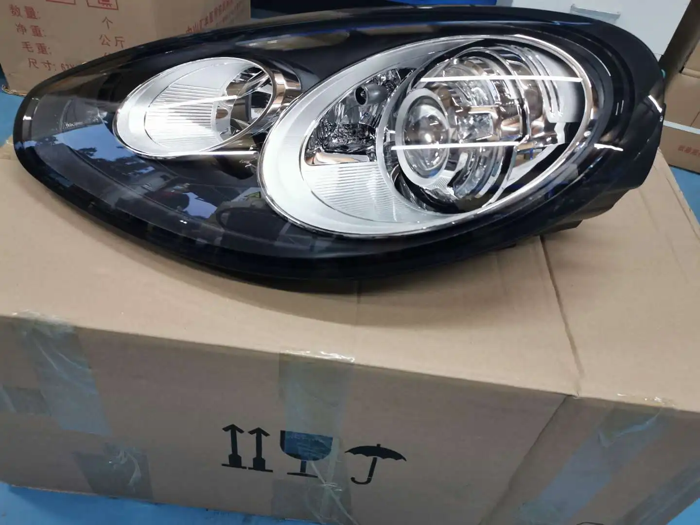

For Porsche Maca original car parts headlight assembly
