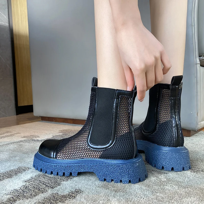 Женские ажурные сапоги Martens черные дышащие сетчатые мотоциклетные обувь с