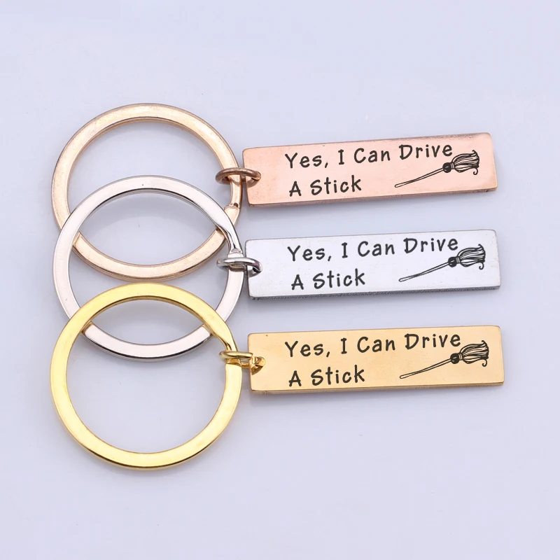 Брелок Хэллоуин надпись да я могу управлять палкой Ведьмак волшебница Летающая