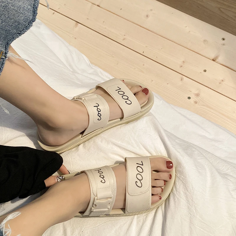 Женские тапочки с открытым носком Летние удобные нескользящие туфли на