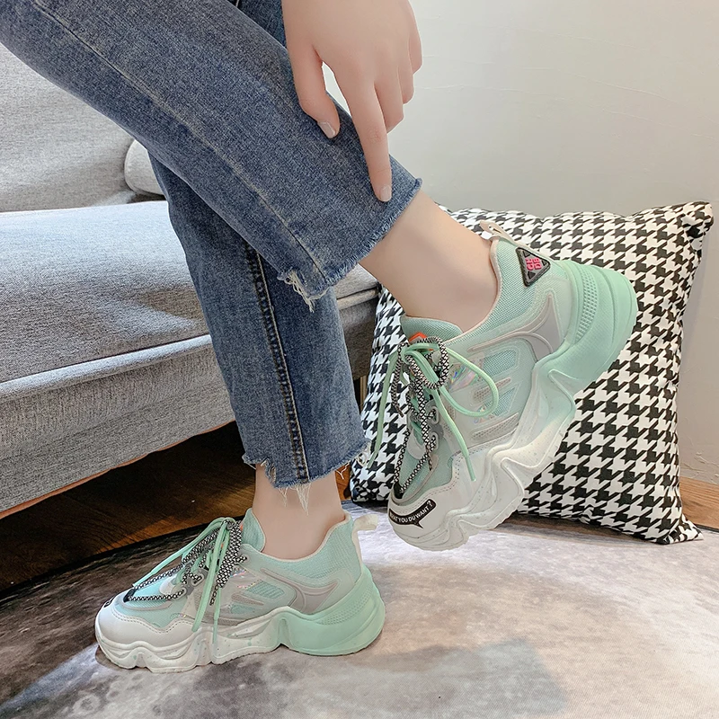 Женские массивные кроссовки модная новинка 2020 женская обувь на платформе