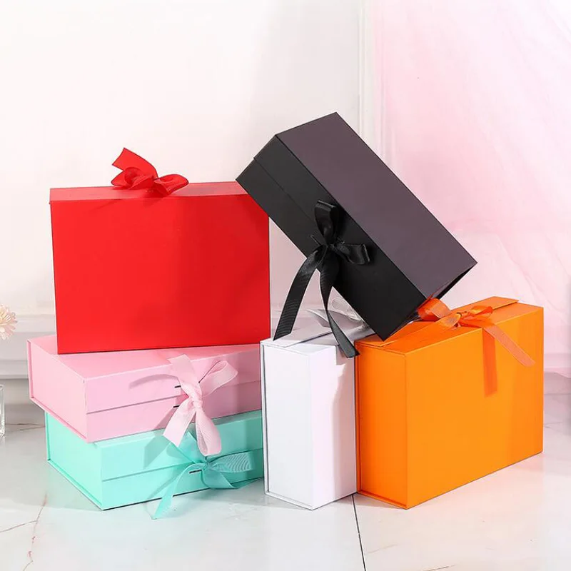 

30Pcs/Lot 6 Colors Foldable Hard Gift Box With Ribbon Magnetic Closure Lid Favor Boxes Children's Shoes Storage Box