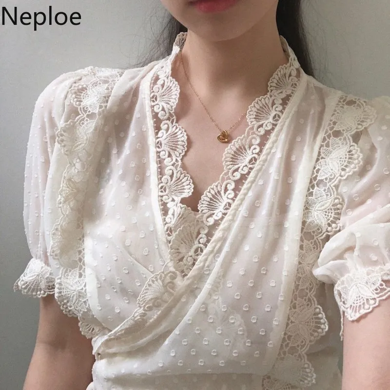 Женская блузка с цветочным принтом Neploe кружевная v-образным вырезом и пышными