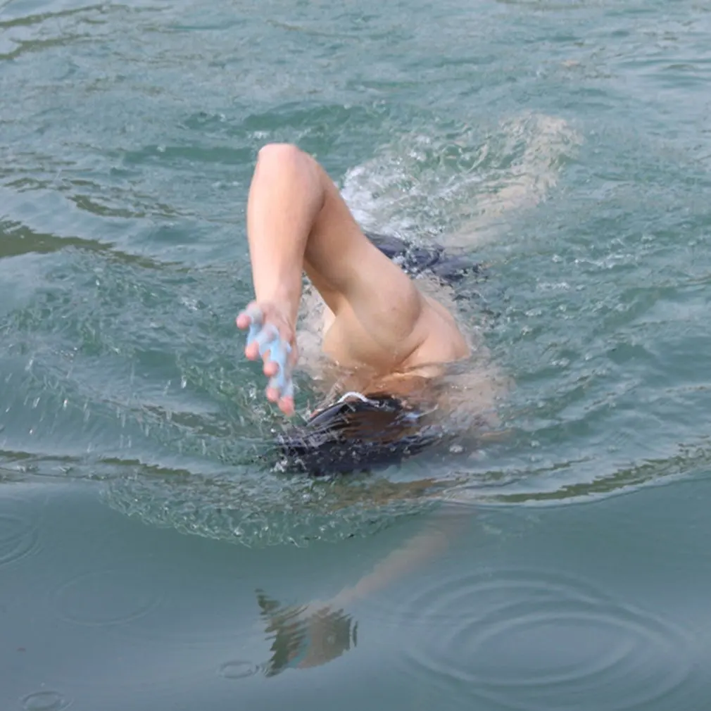 

1 Pair Adult Men Soft Silicone Swimming Fins Flippers Frog Hand Swim Webbed Glove Multi Size Training Paddle Dive Useful