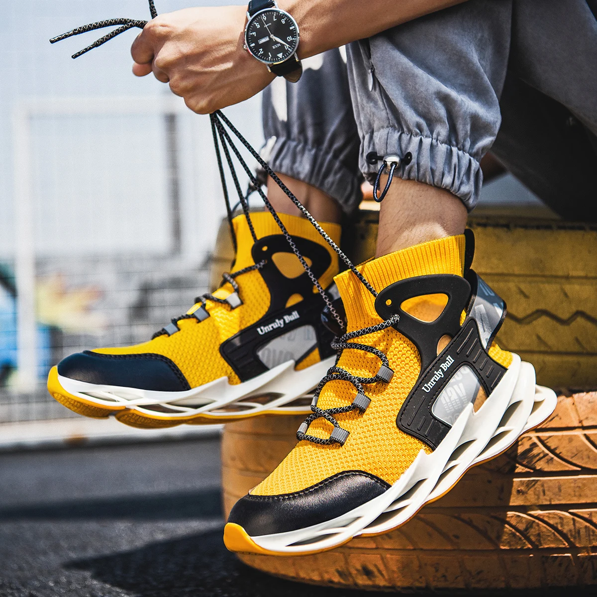 

Luminous Reflection 47 Plus Size High-top Sneakers Novelties 2021 Trend High Quality Designer Summer Comfort Light Running Shoe