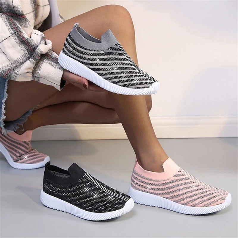 

JIANBUDAN Breathable sneakers summer Women's Outdoor running shoes Bling mesh Flat casual socks shoes Comfortable women's shoes