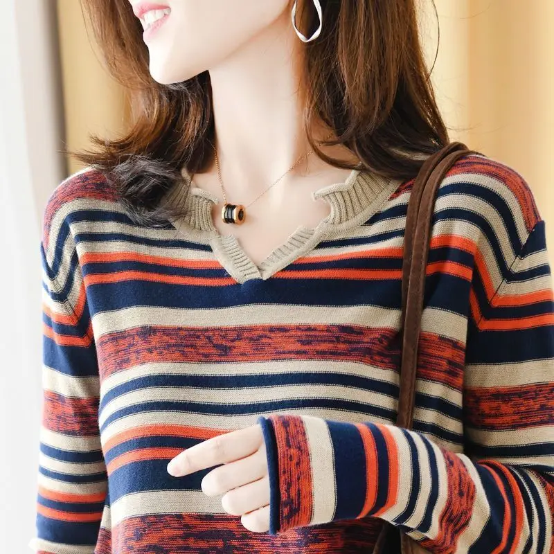 

Casual Pullover Spring Autumn Women's Sweaters V-Neck Tops New Fashionable Korean Style Sweater Women