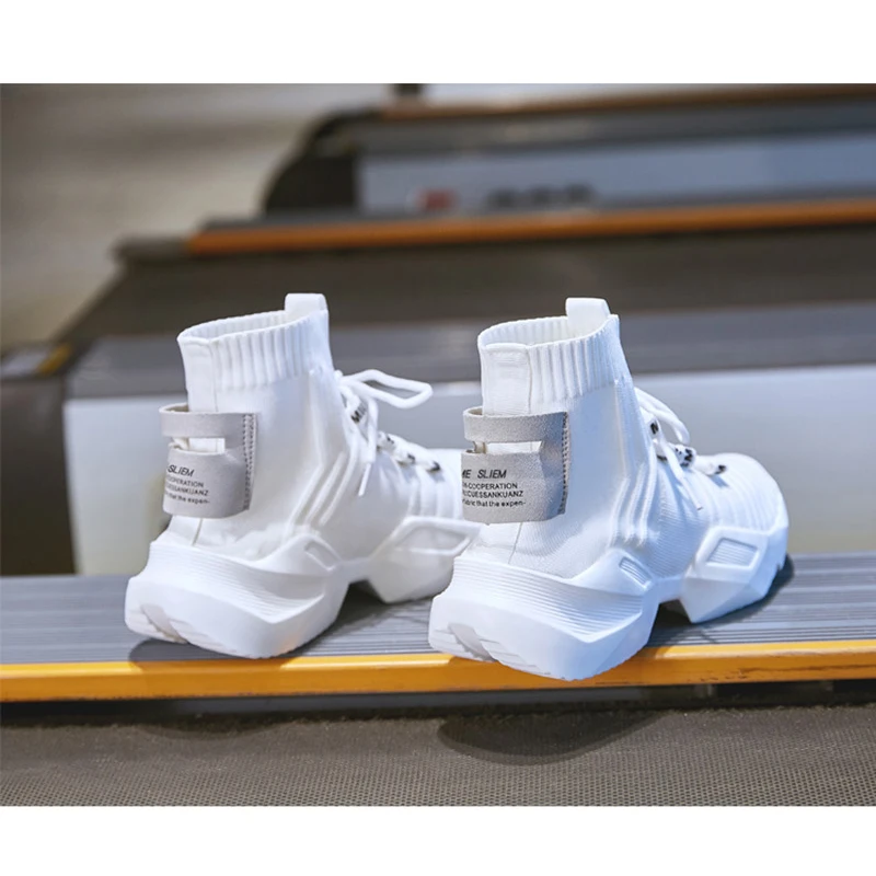 Женские теннисные кроссовки белые на платформе 5 см увеличивающие рост