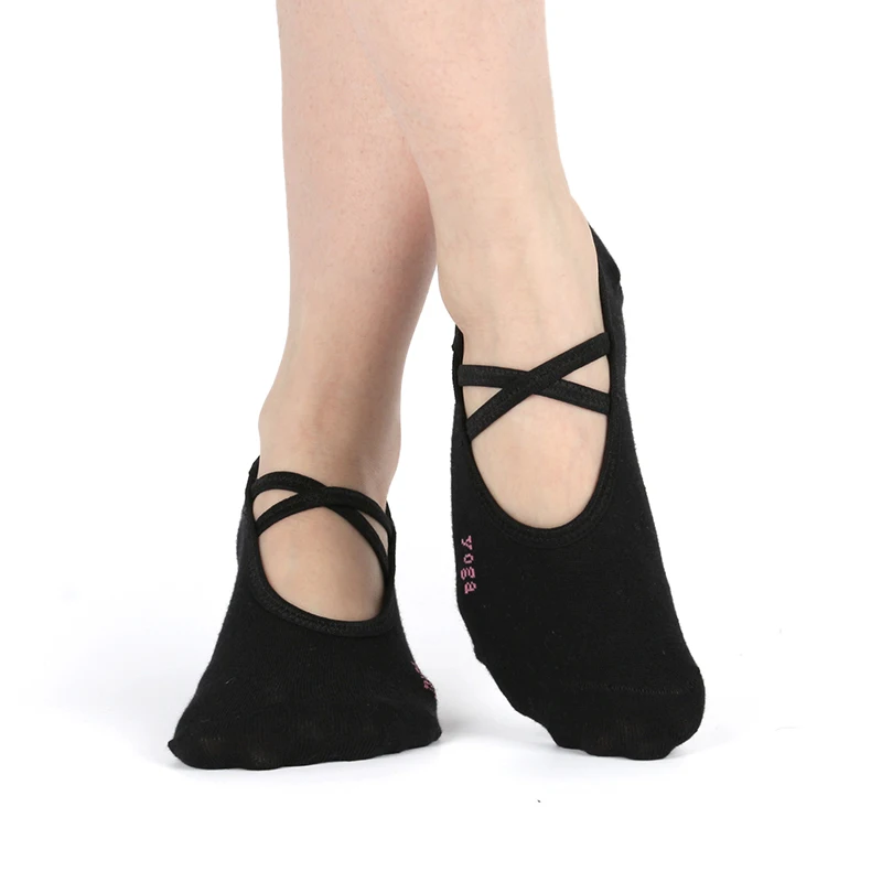 Носки для йоги женщин силиконовые Нескользящие носки в горошек с захватами Барре